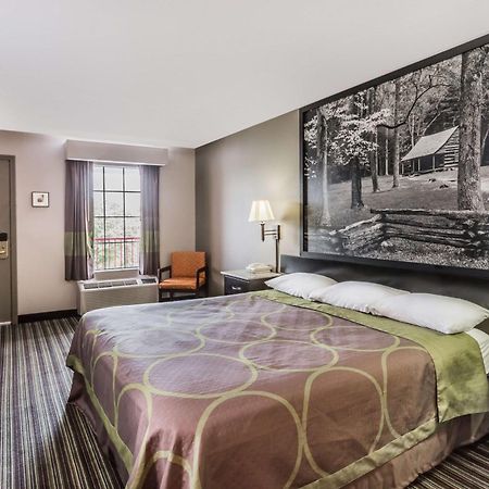 Hotel Super 8 By Wyndham Clinton Esterno foto